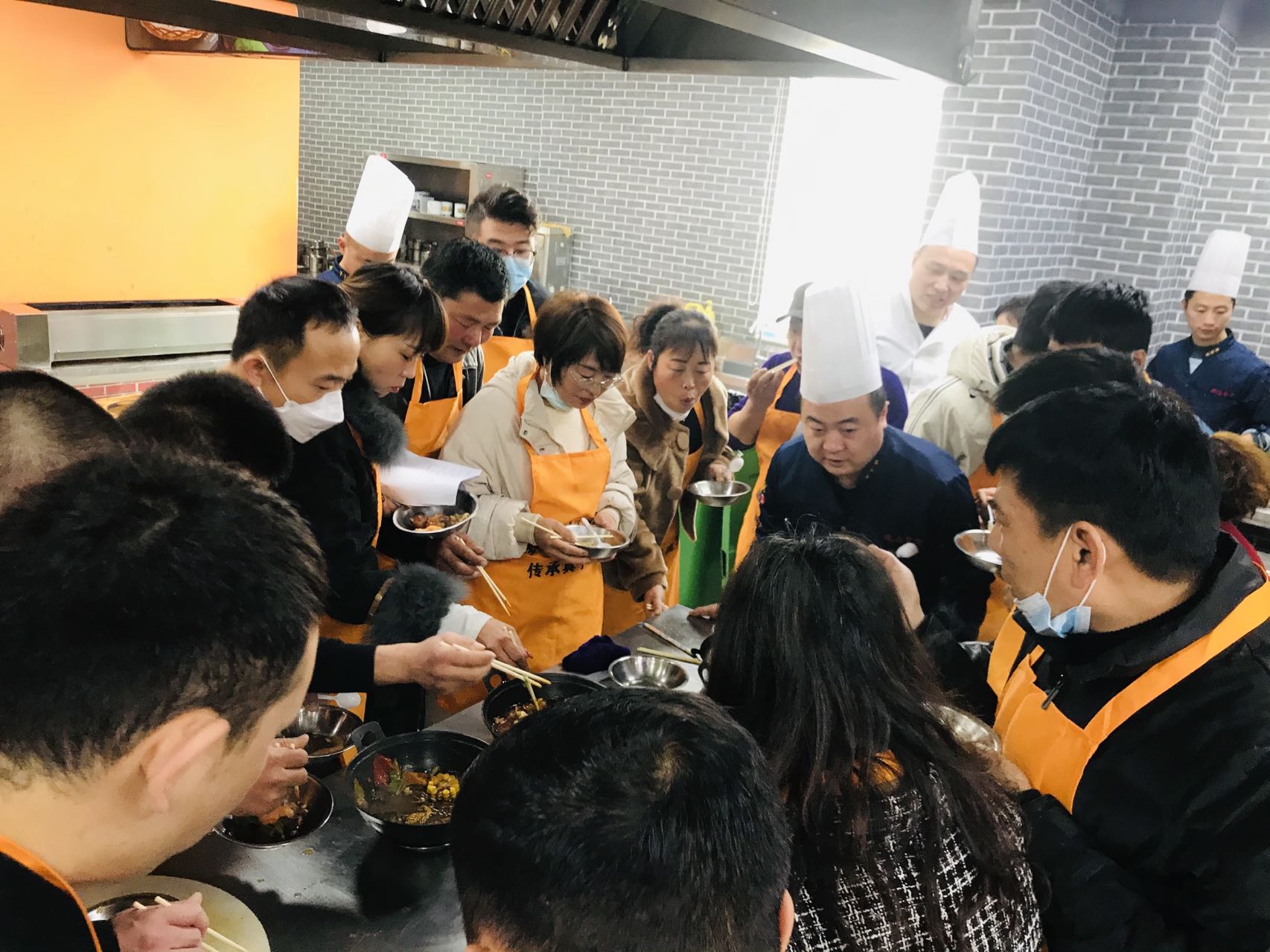 今日榜一小地鍋，學(xué)習(xí)人數(shù)超30組！(圖2)