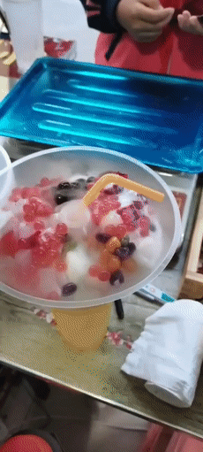 冰粉水果杯再開一家！00后老板倆月回本(圖4)