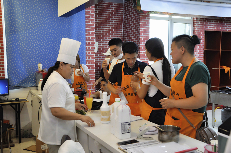 七月培訓(xùn)實(shí)景(圖24)