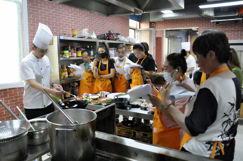 七月培訓(xùn)實(shí)景(圖23)