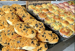 2元面包賺錢嗎？靠什么賺錢(圖1)