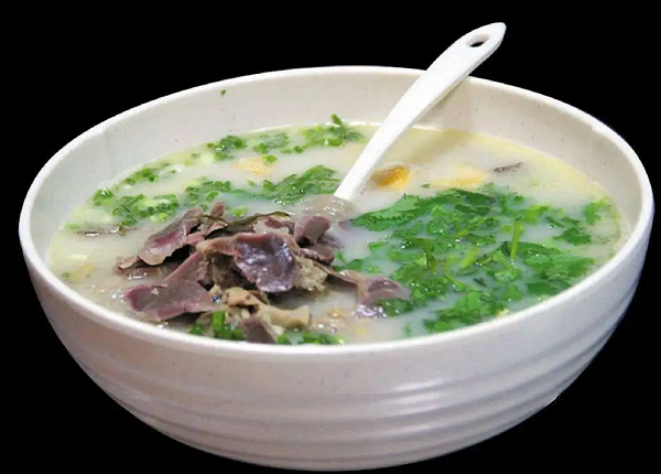 如何選擇一家好的鴨血粉絲湯培訓(xùn)學(xué)校？培訓(xùn)課程內(nèi)容都有什么(圖1)