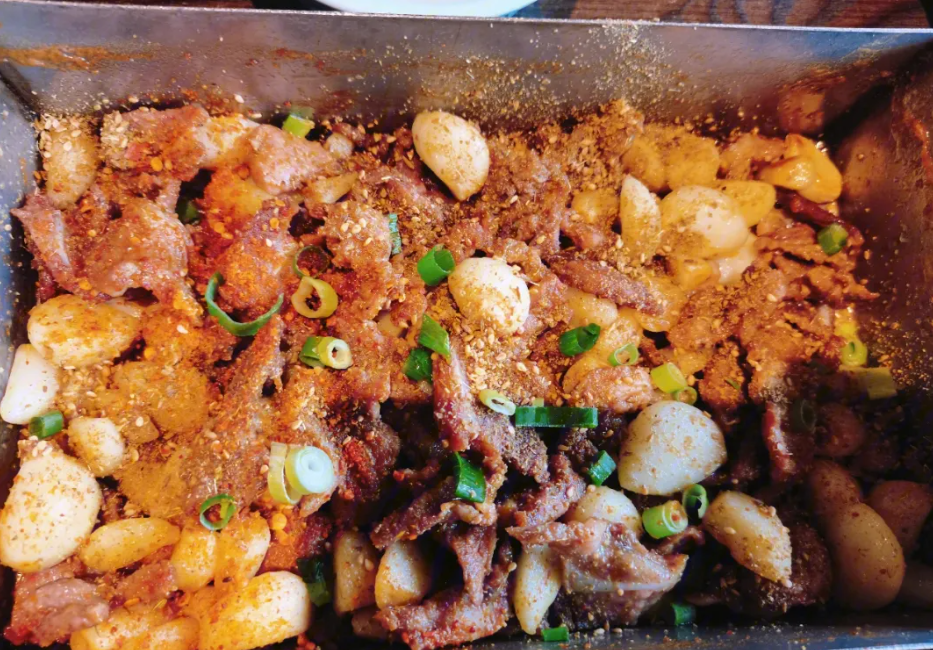 戳子肉培訓(xùn):學(xué)習(xí)戳子肉的技巧和步驟(圖1) 戳子肉培訓(xùn):學(xué)習(xí)戳子肉的技巧和步驟(圖1)