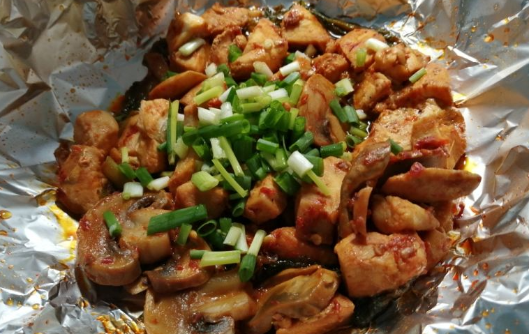 學(xué)錫紙燒烤技術(shù)多少錢？要學(xué)多久(圖1)