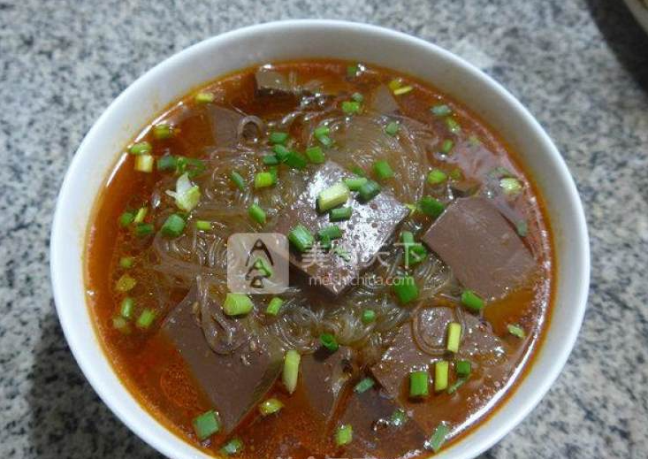 學鴨血粉絲湯多少錢？學費1000元起！