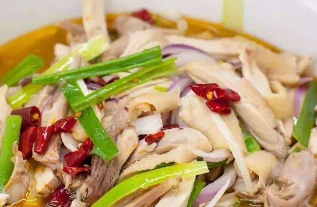 正宗的麻椒雞去哪里學(xué)？想學(xué)椒麻雞哪里有教技術(shù)的(圖1)