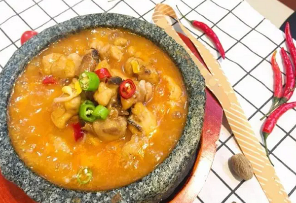 小吃技術(shù)培訓(xùn)：點(diǎn)亮創(chuàng)業(yè)之路，成就美味人生