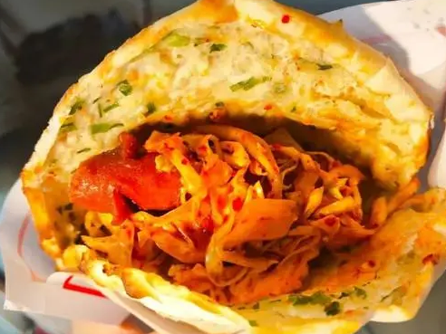 學(xué)香酥雞餅一般學(xué)費(fèi)多少錢？香酥雞餅培訓(xùn)費(fèi)用多少錢(圖1)