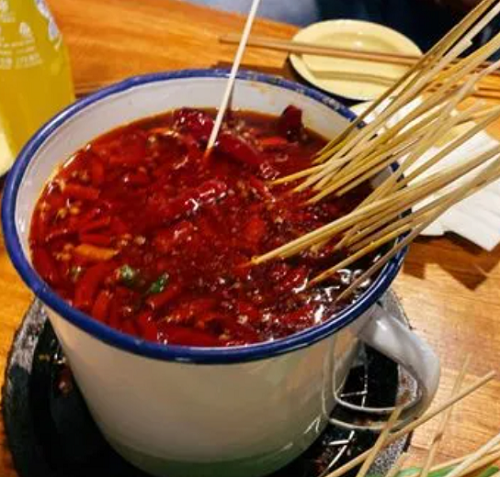 學(xué)做串串香在哪里學(xué)？串串香培訓(xùn)去哪里(圖1)