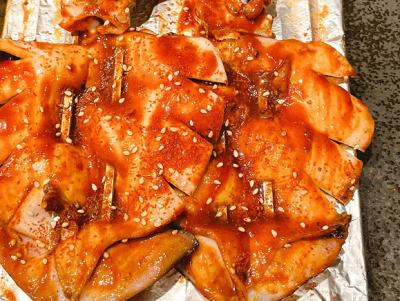 學(xué)鐵板魷魚學(xué)費(fèi)多少錢？鐵板魷魚培訓(xùn)費(fèi)用多少