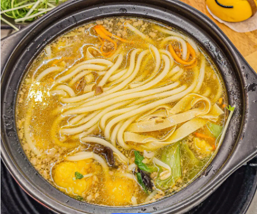 砂鍋米線培訓(xùn)哪家好？學(xué)砂鍋米線哪家好(圖1)