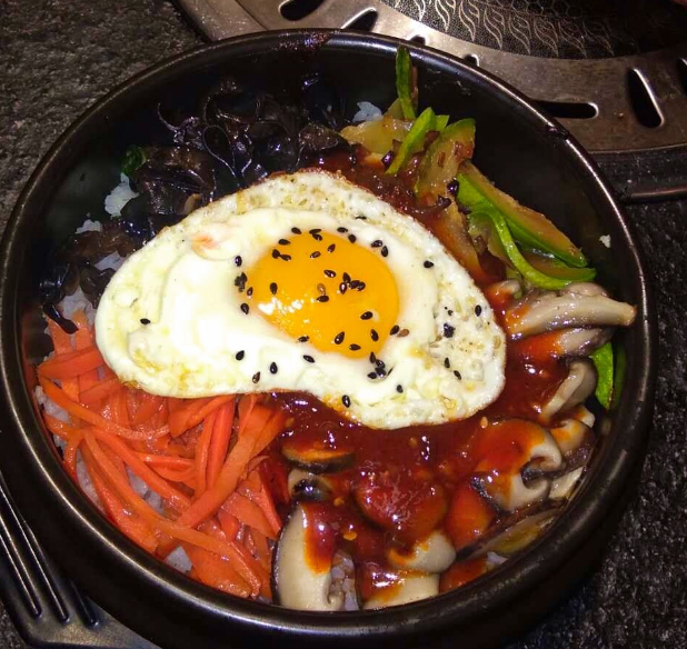 石鍋拌飯哪里可以學？學石鍋拌飯技術哪里學(圖1)