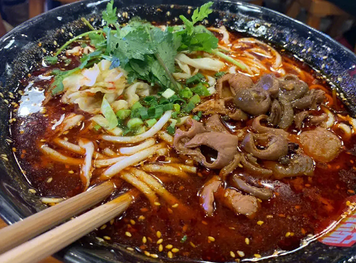 學(xué)重慶小面去哪里學(xué)最好？重慶小面培訓(xùn)去哪學(xué)