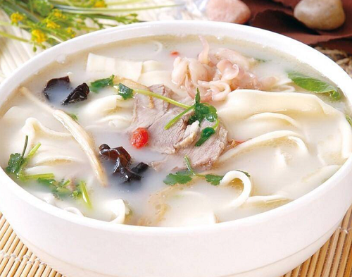 學(xué)河南燴面去哪里學(xué)？學(xué)做河南燴面去哪學(xué)？