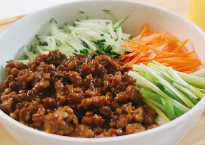 學炸醬面要多少學費？學炸醬面大概多少錢？