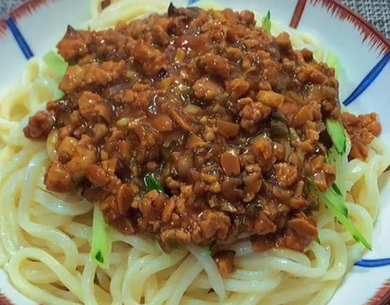 學炸醬面去哪里學？學炸醬面去什么學校？