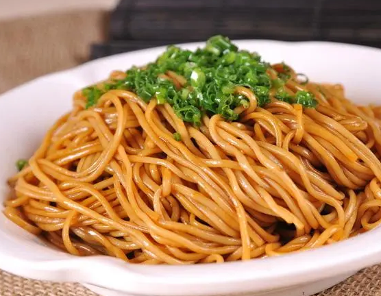 學(xué)拌面到哪里去學(xué)？拌面培訓(xùn)去哪(圖1)