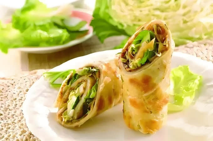 大餅卷一切去哪里學(xué)？創(chuàng)業(yè)者必看的美食創(chuàng)業(yè)秘籍！(圖1)