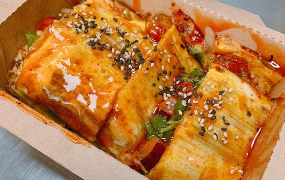 學(xué)東北烤冷面怎么樣？現(xiàn)場教學(xué)，輕松上手賺大錢！(圖1)