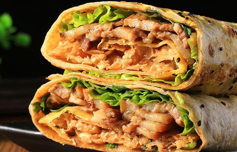 學(xué)習(xí)雜糧煎餅、煎餅果子難嗎？創(chuàng)業(yè)小白也能快速上手，輕松開店賺大錢！(圖1)