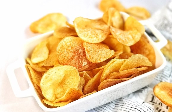 哪里可以學(xué)炸土豆片技術(shù)？簡單易學(xué)，創(chuàng)業(yè)必備，開店從這里開始！(圖1)