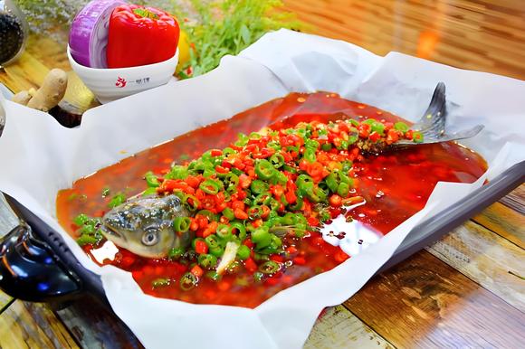 創(chuàng)業(yè)選紙包魚怎么樣？低成本高回報，3天速成開店！(圖2)