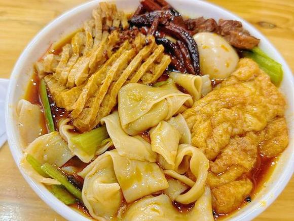 開店沒頭緒？學(xué)習(xí)板面，讓你輕松步入餐飲行業(yè)！(圖4)