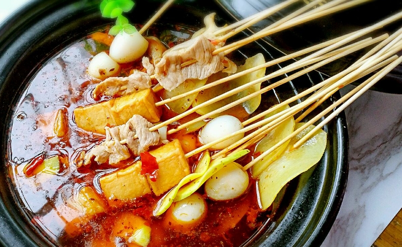 串串香的做法揭秘：香辣誘惑，家庭必備的美味(圖3)