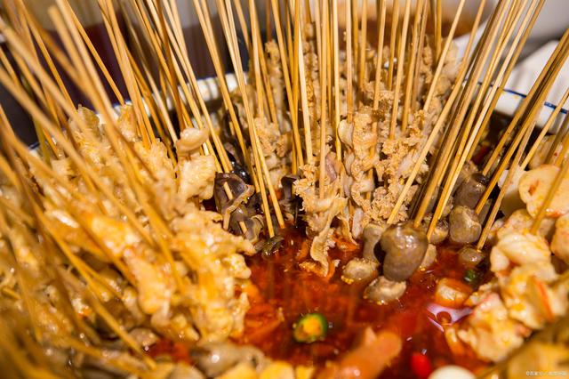 串串香在哪里可以學(xué)？別再猶豫，機(jī)會(huì)就在眼前！(圖3)