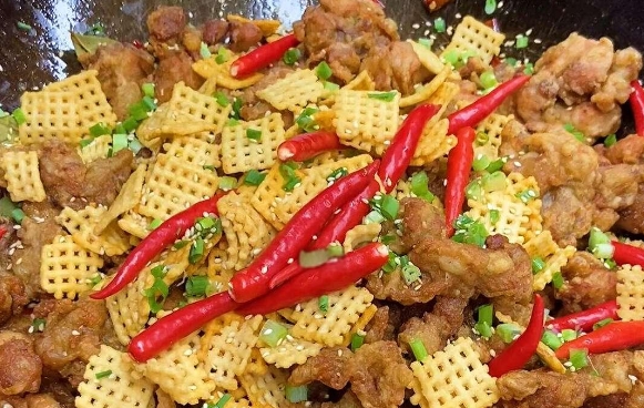 學(xué)蟹黃鍋巴雞技術(shù)，不加盟、不拿料！純配方教學(xué)，讓你學(xué)到真功夫！(圖2)