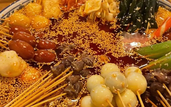 串串香的利潤有多大？學(xué)會這幾點，創(chuàng)業(yè)更輕松(圖2)