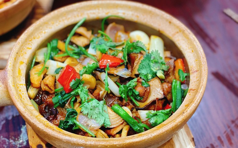 砂鍋去哪里學(xué)？砂鍋料理學(xué)費貴嗎？揭秘最適合學(xué)習(xí)砂鍋的地方！(圖3)