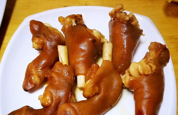 保定鹵味熟食培訓(xùn)，學(xué)正宗技藝，輕松開啟創(chuàng)業(yè)之路！(圖2)