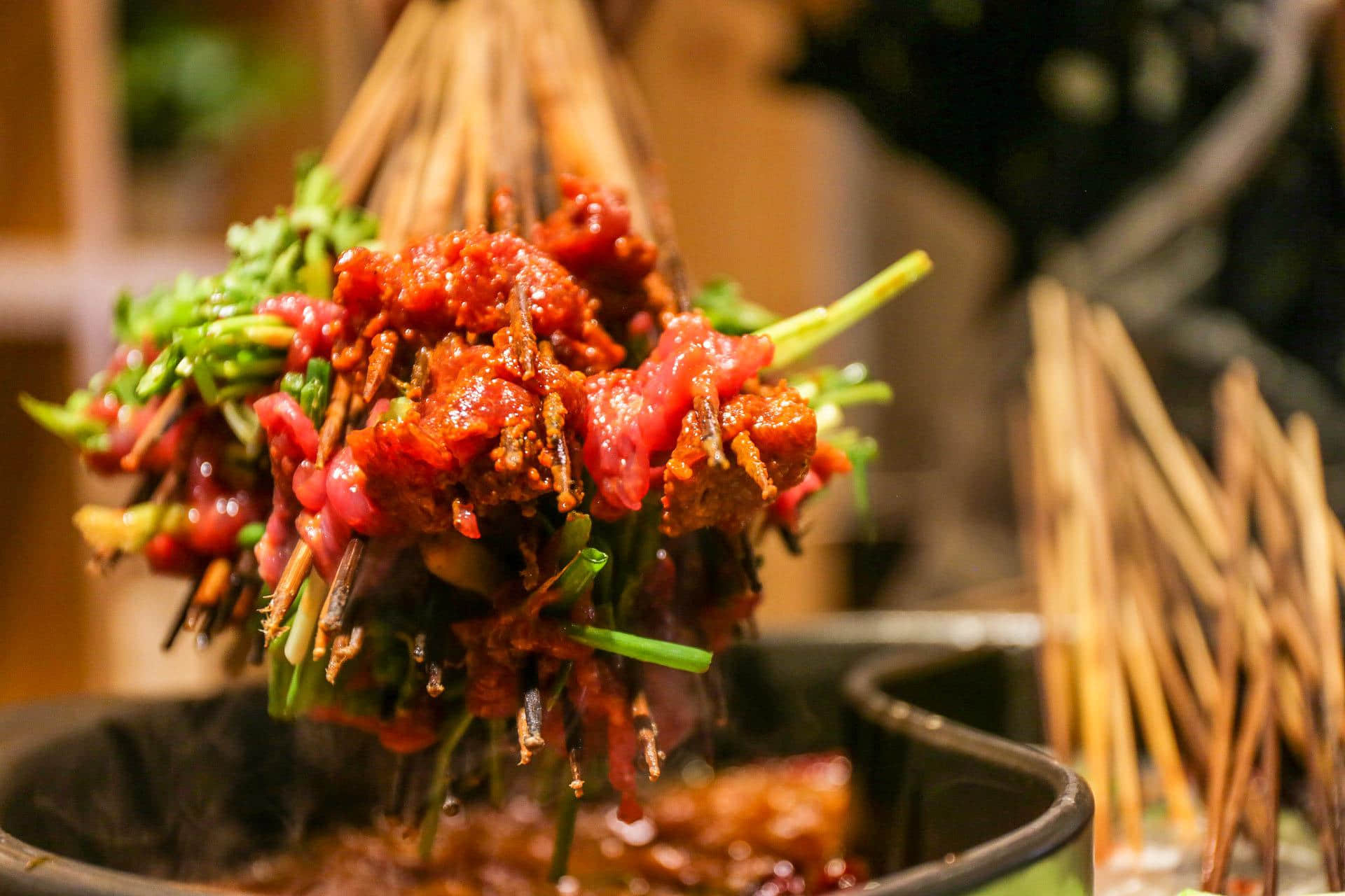 山東哪個學校學餐飲好？全面解析面食、鹵菜鹵肉與牛肉卷餅培訓！(圖3)