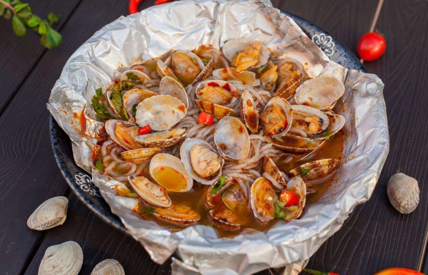 花甲米線教學(xué)全攻略，掌握正宗做法，輕松開店創(chuàng)業(yè)！(圖3)