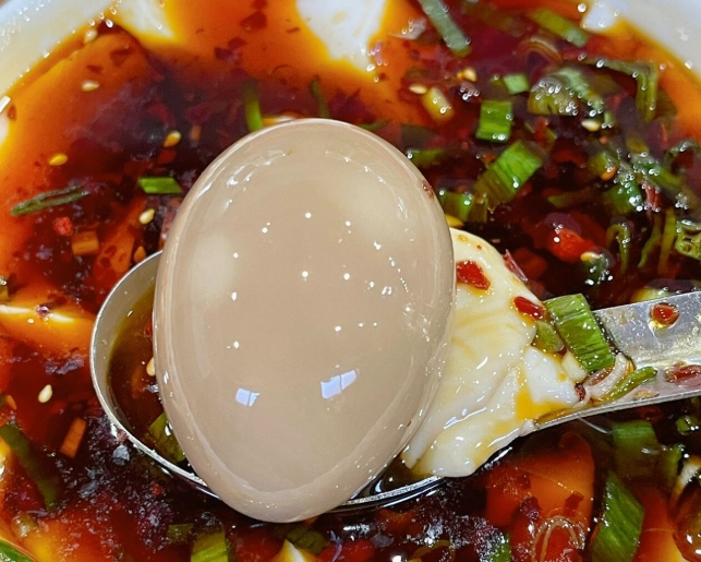 正宗高唐老豆腐哪里學(xué)？手把手教學(xué)，讓你掌握經(jīng)典風(fēng)味！(圖3)