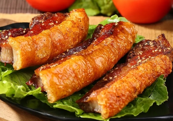 學(xué)做脆皮五花肉哪里好？正宗技藝成就創(chuàng)業(yè)夢(mèng)想(圖2)