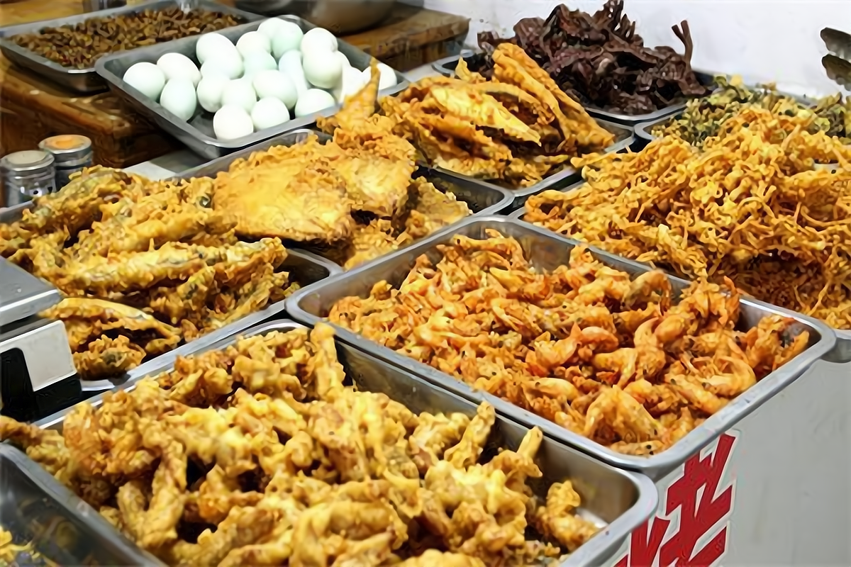 濰坊炸貨培訓(xùn)去哪里學(xué)？手把手教學(xué)，正宗配方一站式掌握(圖2)