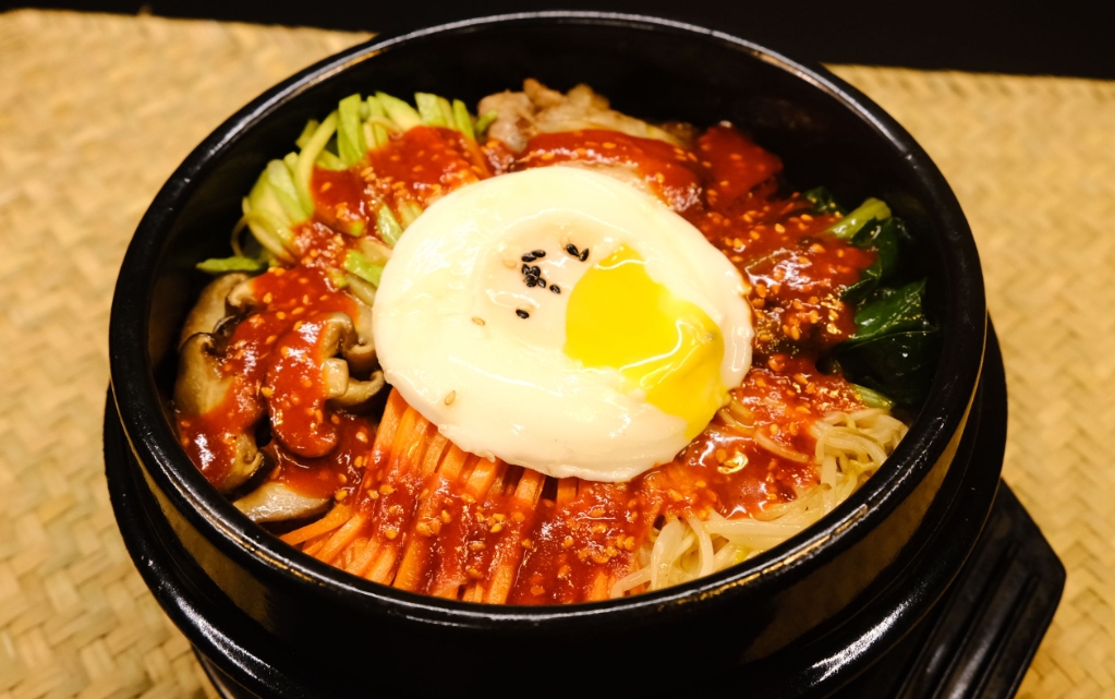一鍋一飯皆是愛(ài)，學(xué)習(xí)石鍋拌飯，解鎖韓式美食的靈魂！(圖3)