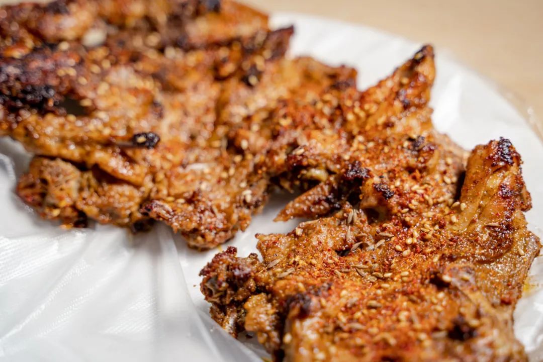 學做正宗鐵板雞架，哪里的技術(shù)最靠譜？了解鐵板雞架的制作精髓！(圖2)