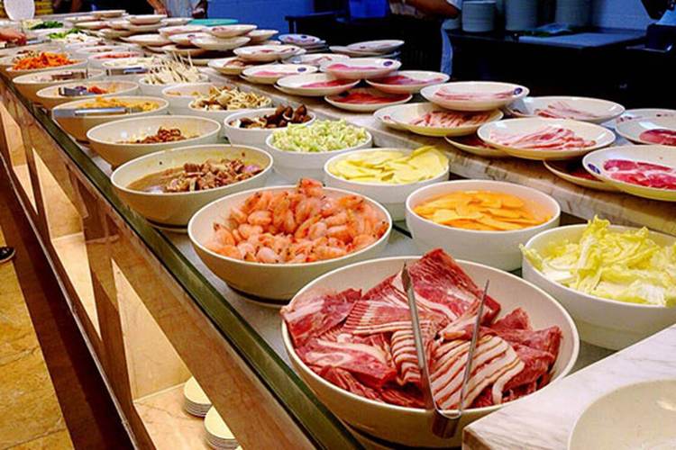 想開自助火鍋店？了解自助火鍋哪里學(xué)，快速掌握制作技巧！(圖3)