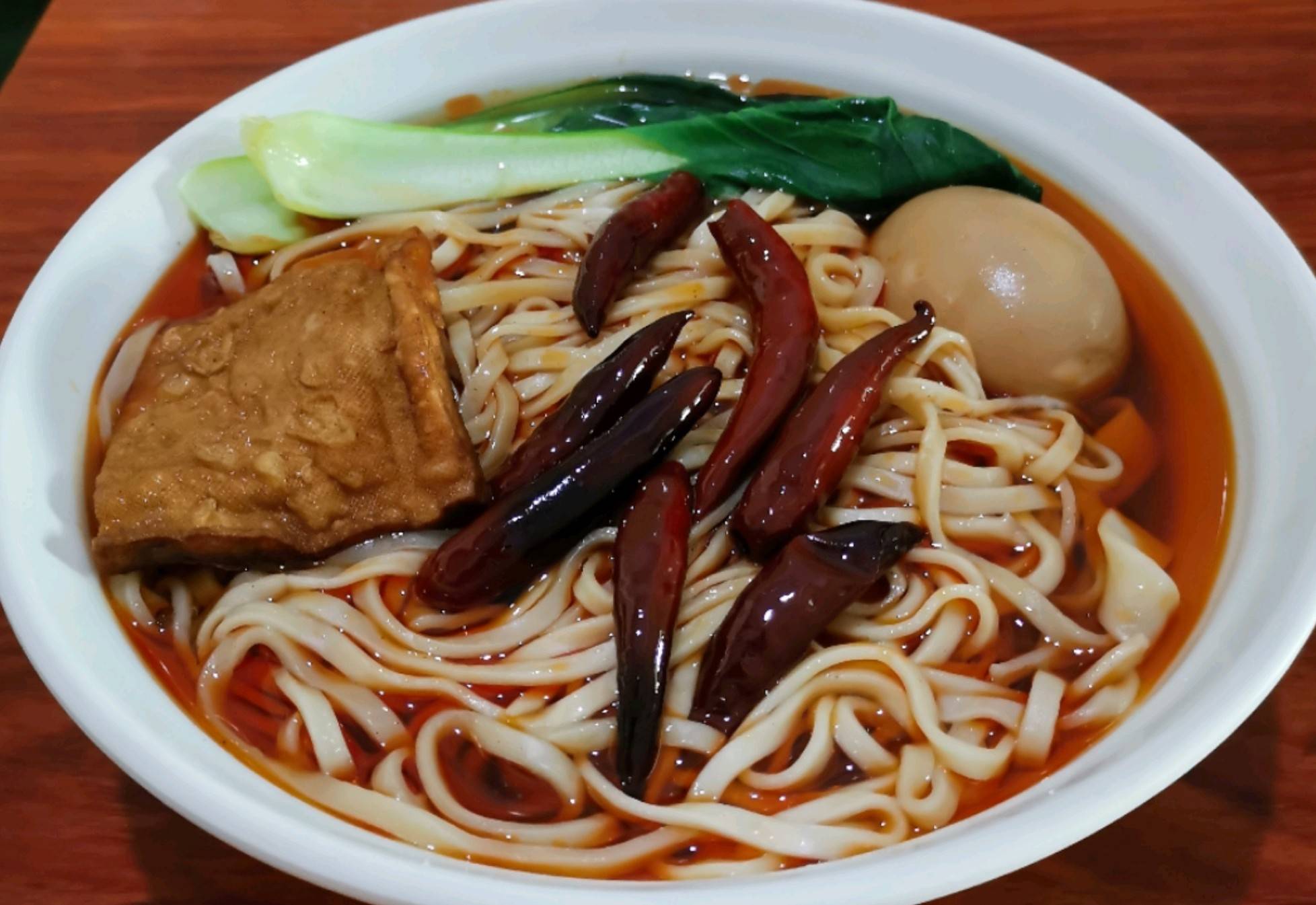 牛肉板面培訓費用解析，學費大概多少錢，輕松學會！(圖2)