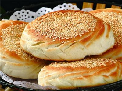 烤爐雞蛋灌餅?zāi)睦锟梢詫W(xué)？揭秘新手避坑指南，3天學(xué)成輕松開店！