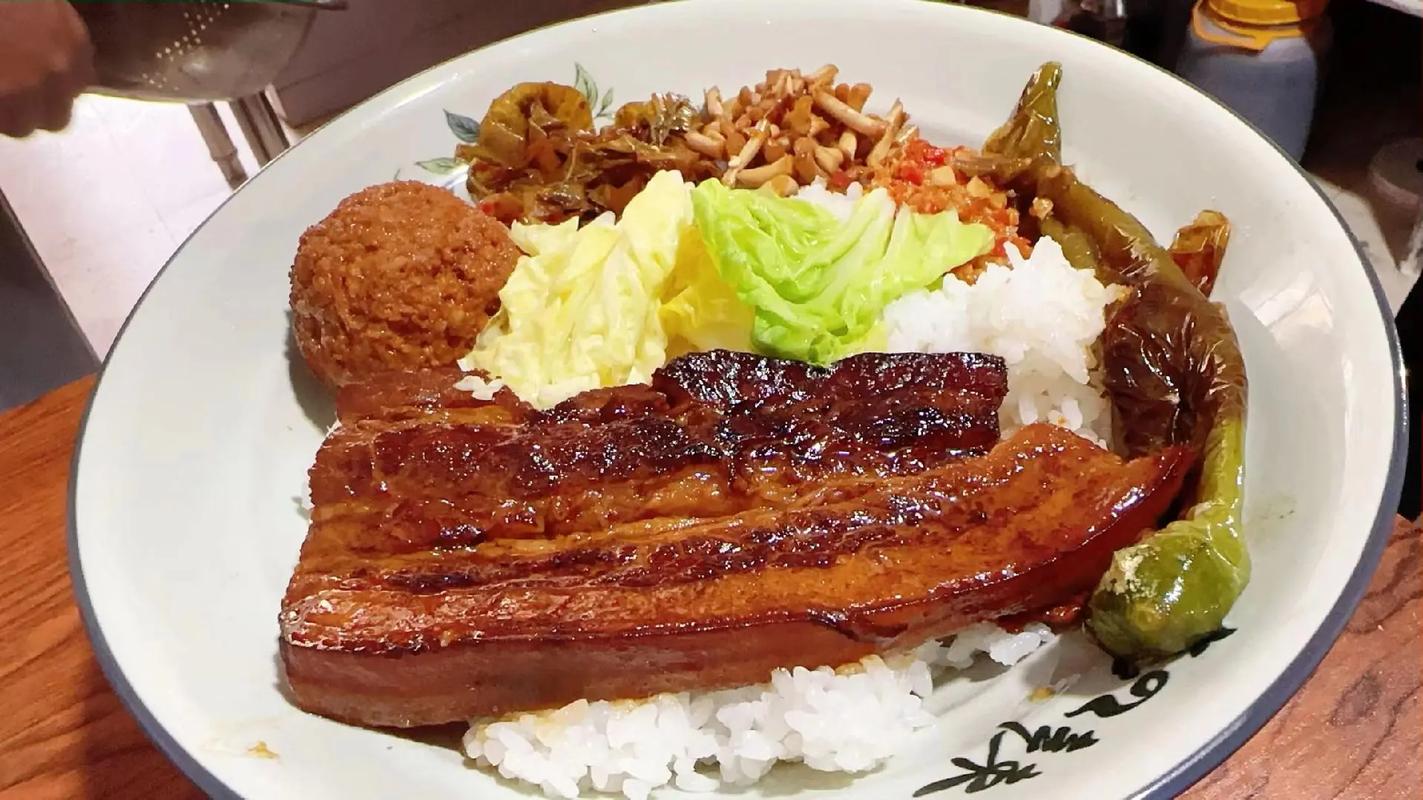 濟(jì)南哪里把子肉教學(xué)？選對(duì)機(jī)構(gòu)，3天學(xué)成，手把手教你做正宗魯味！