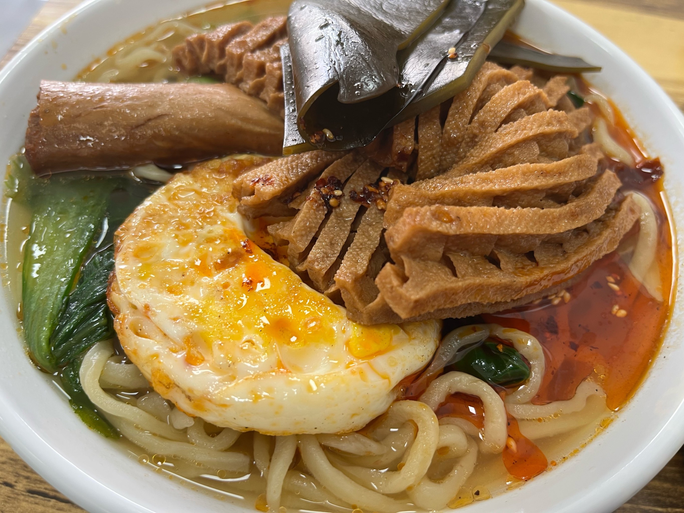 板面去哪里學(xué)？2025年最全學(xué)板面指南，選擇合適的培訓(xùn)班，成功創(chuàng)業(yè)不是夢(mèng)！(圖3)