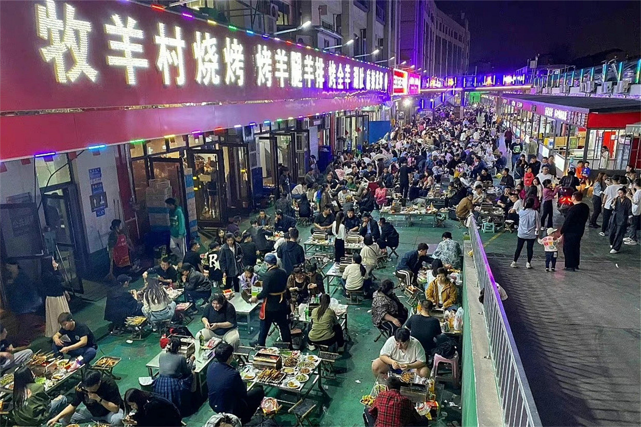 燒烤培訓(xùn)哪里正宗？揭秘如何找到靠譜的燒烤技術(shù)學(xué)習(xí)平臺(tái)！(圖2)