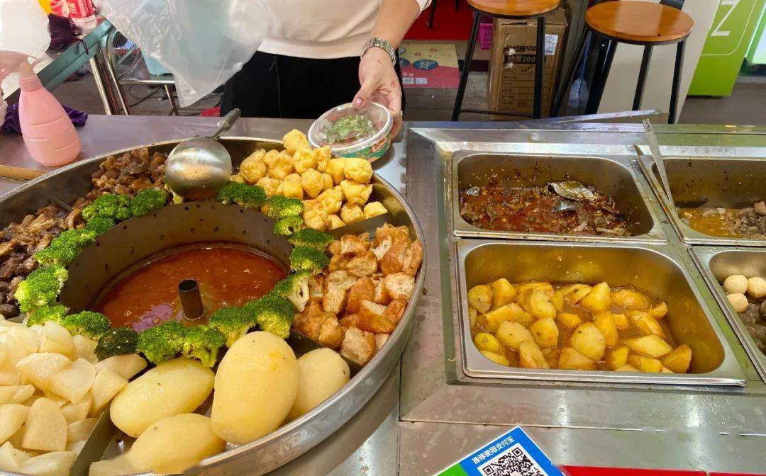 港式噴泉牛雜培訓(xùn)揭秘：3天學(xué)會(huì)，月入過萬不是夢！