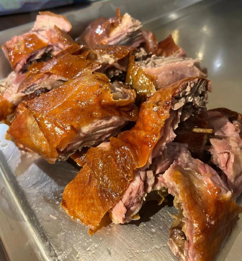 鐵板手撕鴨配方和做法揭秘！掌握這3大秘訣，輕松做出正宗美味！