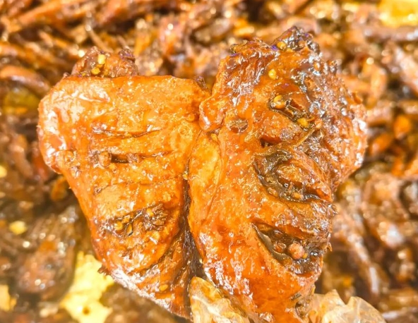 邯鄲鹵味熟食培訓(xùn)實(shí)體店揭秘！學(xué)正宗鹵味，這幾點(diǎn)決定你能否賺錢(qián)！(圖2)