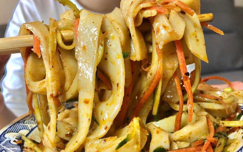 學(xué)做涼皮土調(diào)料怎么收費(fèi)？揭秘正宗涼皮秘方，避坑必看！(圖3)